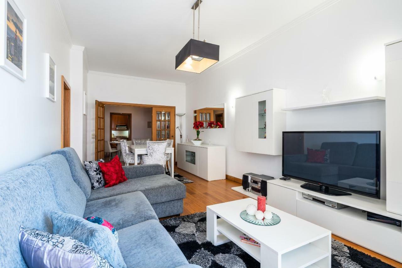 Miramar With Pool By Madeira Apartment *